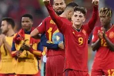 爱游戏-包含西班牙大胜芬兰，晋级形势一片大好的词条